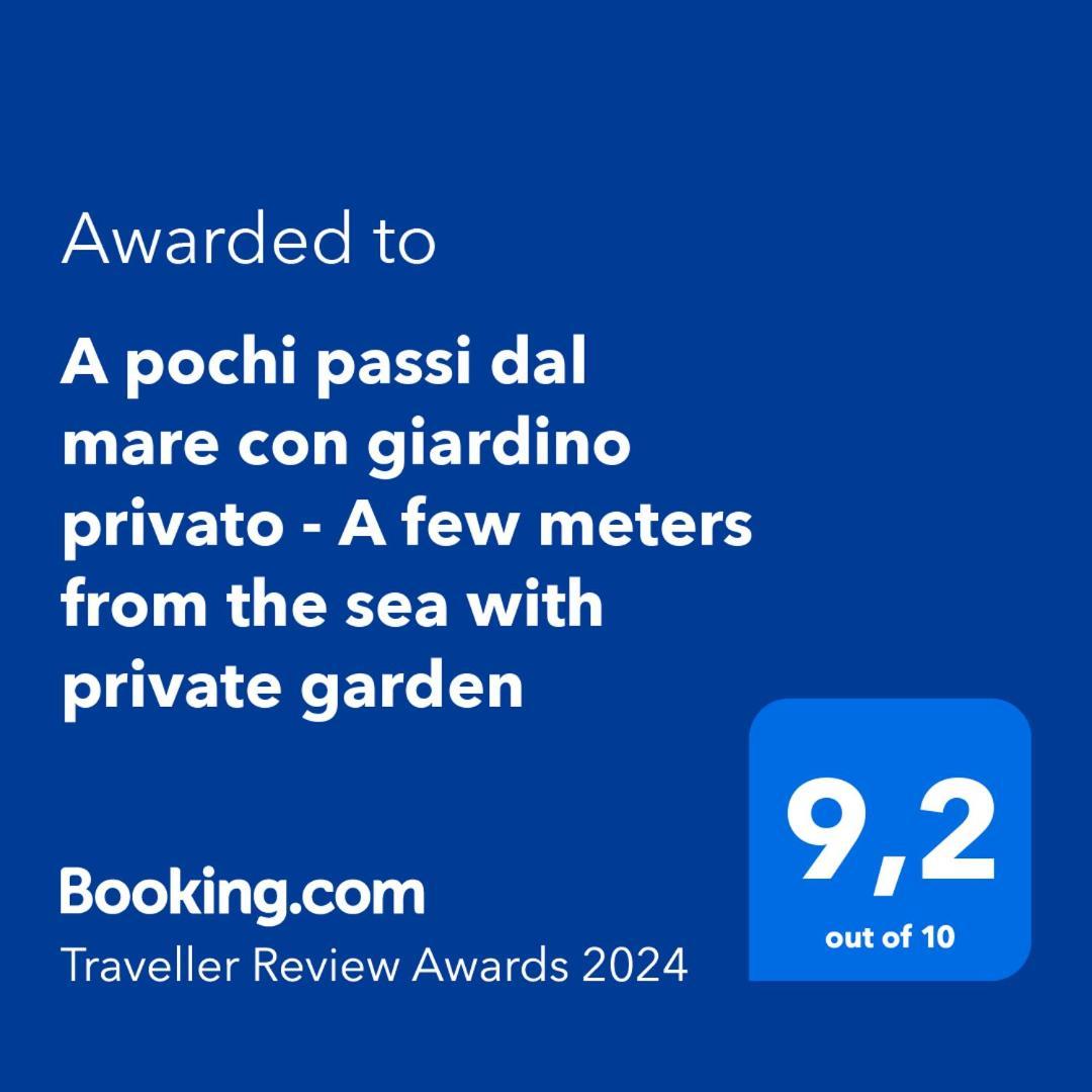 Apartamento L' Elicriso, A Pochi Passi Dal Mare Con Giardino Privato - The Elicriso, A Few Meters From The Sea, With Private Garden Stintino Exterior foto
