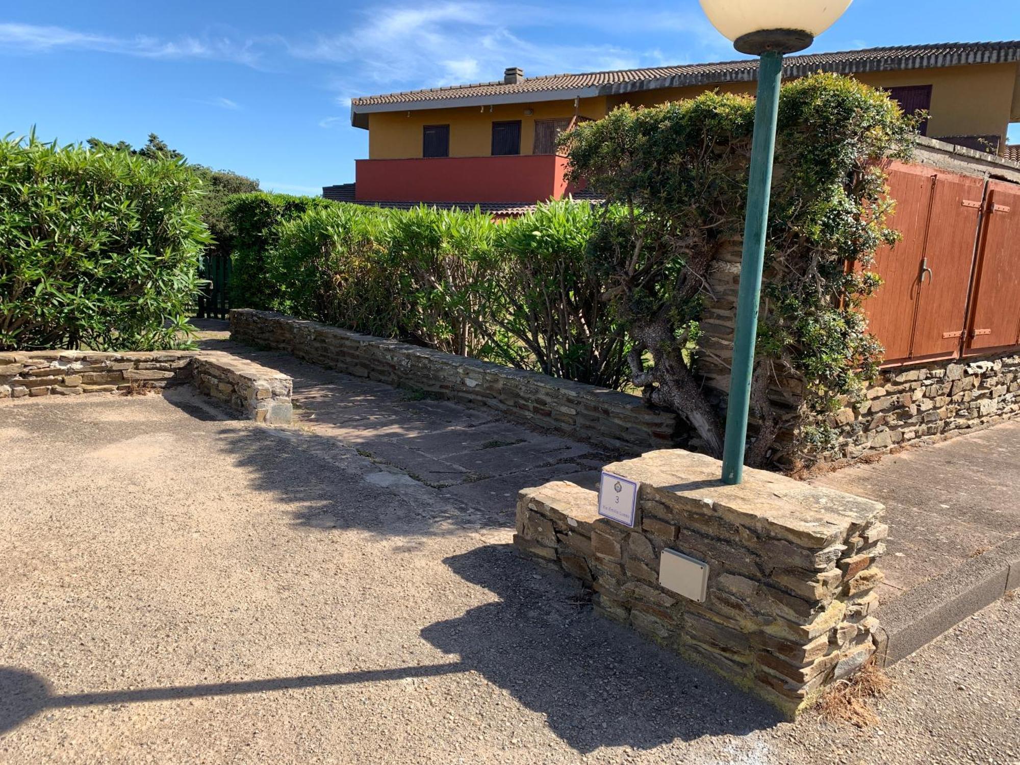 Apartamento L' Elicriso, A Pochi Passi Dal Mare Con Giardino Privato - The Elicriso, A Few Meters From The Sea, With Private Garden Stintino Exterior foto